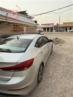 هیوندای ئەلەنترا